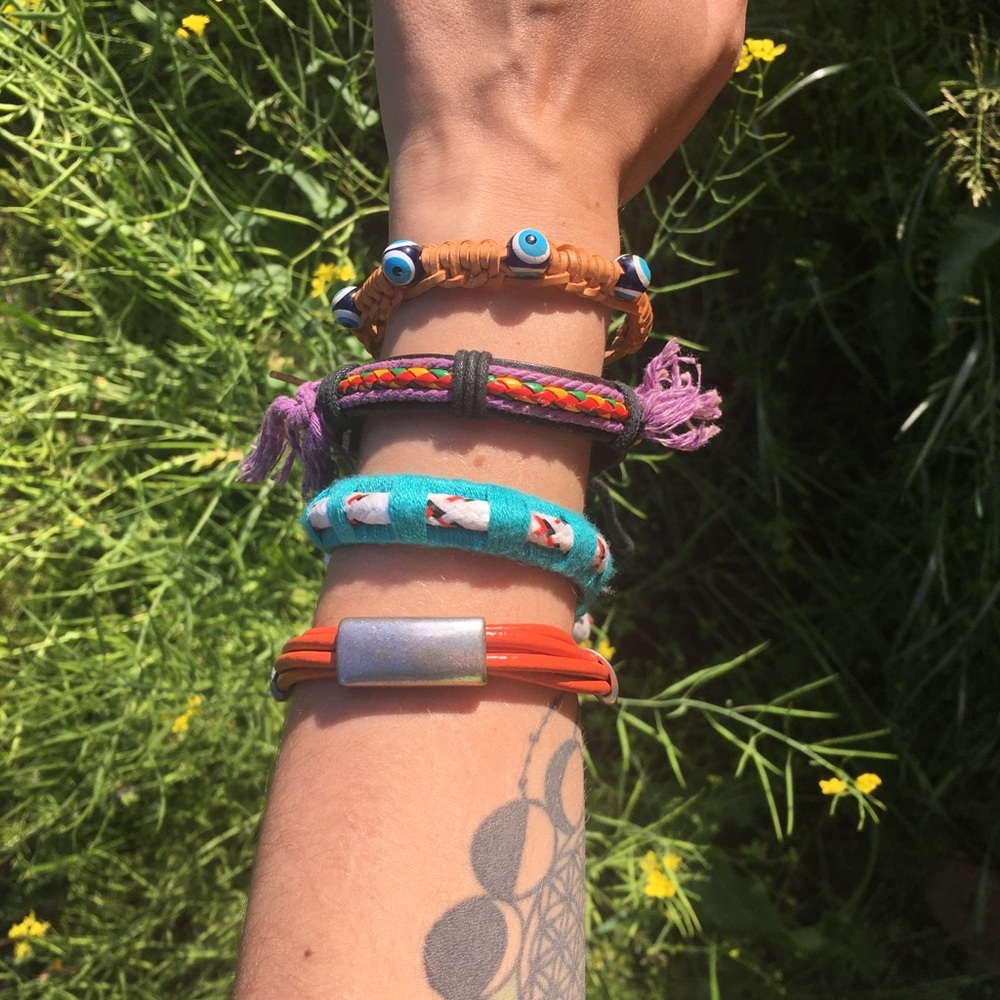 4 bracelets